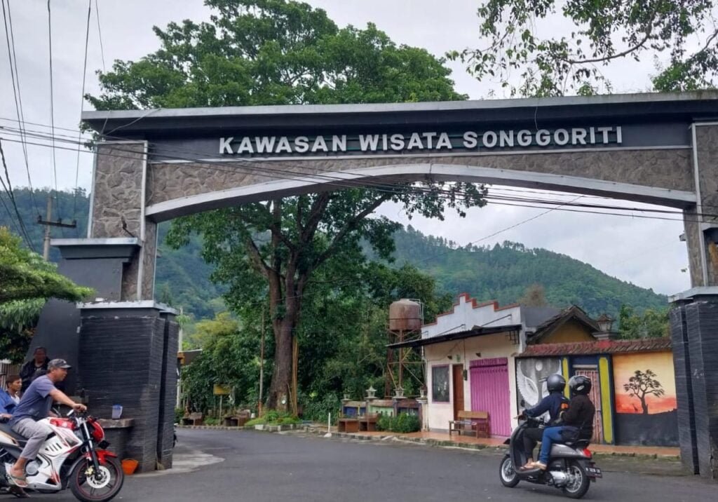 Gaes !!! Sepi Wisatawan Pengusaha Villa Songgoriti Kelimpungan