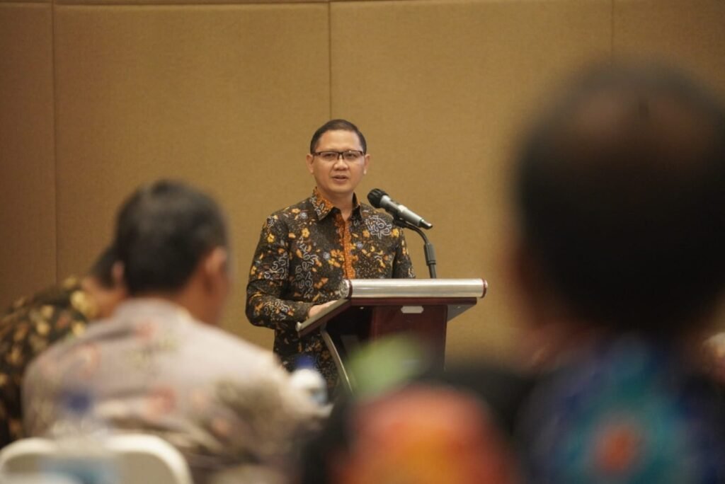 Gaes !!! Pj Walikota Batu Protes di Depan OPD Kota Batu Tentang Kemiskinan dan Stunting