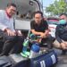 Walikota Malang mengecek peralatan medis di mobil PRC milik Pemkot Malang yang siap membatu warga Kota Malang man)