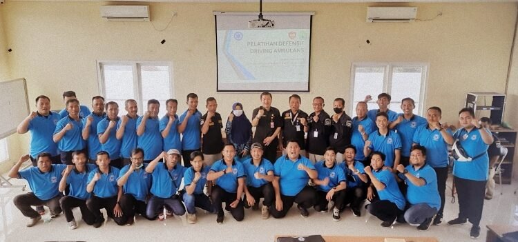 river ambulance yang melakukan pelatihan bersama Dinas Kesehatan Kota Malang(Foto: dinkes.malangkota.go.id)