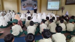 Gaes !!! Mitigasi Bencana, BMKG Kunjungi SD Islam Siti Masyithoh