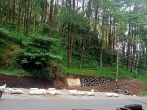 Gaes !!! Jalur Penyelamat Klemuk Selesai Dibangun,Tapi Tetep Hati Hati Ya