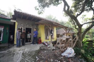 Gaes !!! Pj Walikota Pastikan Bantuan Perbaikan Rumah Terealisasi