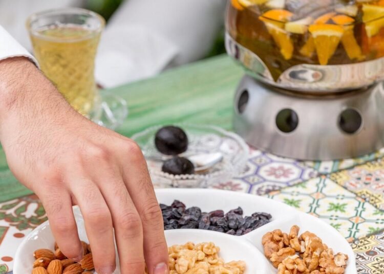 Berbuka puasa tentunya menjadi waktu yang paling ditunggu-tunggu setelah menahan perasaan lapar dan haus seharian