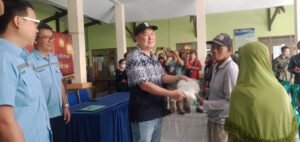 Gaes !!! Berbagi Berkah Ramadan, Memberi Tidak Harus Menunggu