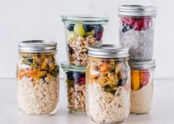 Oat dapat dijadikan bahan untuk membuat masakan berbuka puasa (Foto: unsplash)