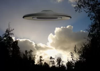 ilustrasi penampakan ufo (suaragong)