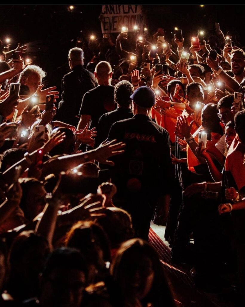 Gaes !!! Konser band Coldplay Bikin Kamu FOMO? Atasi Dengan Cara Ini