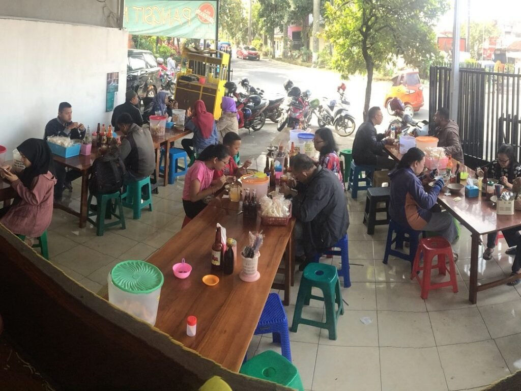 Gaes!!! “Mie Pak Gendut” Mie Legendaris Kota Malang