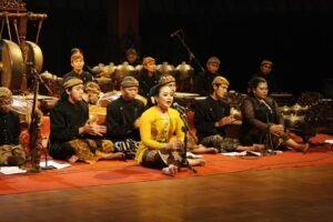 Gaes !!! Budaya Seni Karawitan Perpaduan Kelembutan Syair dan Instrumental