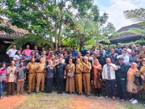 Gaes !!! Tolong Diperhatikan, Kadis, Kabid Dispertan Harus Sering Temui Petani