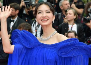 Tampil di red carpet ajang Cannes Film Festival 2023 pada premier film Killers of The Flowers Moon. Raline Shah, mendapat banyak atensi.