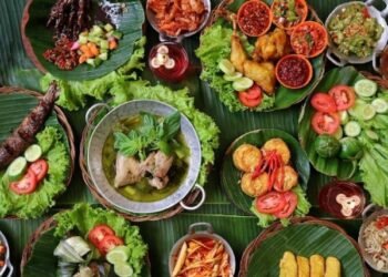 Lalapan atau penyetan menjadi salah satu makanan favorit masyarakat Indonesia. Termasuk Malang yang menjadi kota........