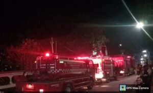 Gaes !!! Gudang Sekolah Terbakar, 3 Unit Damkar Diterjunkan