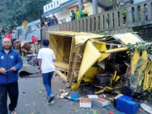 Gaes !!! Polisi Tetapkan Sopir Truk Maut Tersangka, Laka Jurang Klemuk