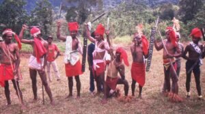 Gaes !! Tradisi Penggal Kepala Suku Naulu, di Maluku, Sudah Dinyatakan Terlarang