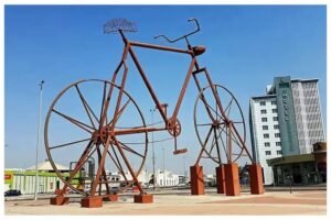 Gaes! Muncul Trend ‘Pelan-Pelan Pak Sopir, ada Sepedanya Nabi Adam As.