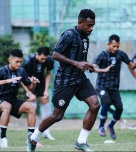 Gaes!!! Slot Pemain Asing Belum Penuh Arema FC Kebanjiran Tawaran dari Agen Pemain ASEAN