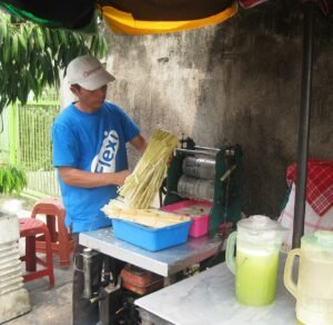 Gaes !!! Jangan Anggap Hanya Minuman Kaki Lima Biasa, Ini Manfaat Air Tebu Bagi Tubuh