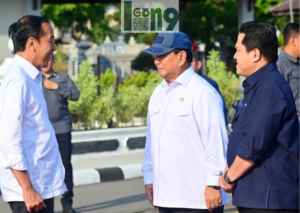 Gaes !!! Prabowo- Erick Makin Mesra, Dampingi Jokowi ke PT Pindad