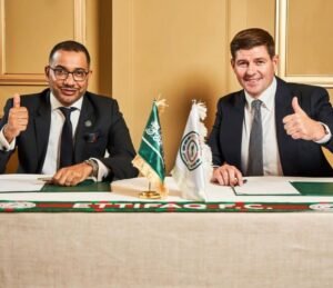 Gaes !!! Legenda Liverpool, Steven Gerrard, Resmi Jadi Pelatih Al-Ettifaq