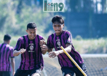 Arema FC fokus kembalikan kebugaran pemain jelang pertandingan melawan PSIS Semarang dalam lanjutan Liga 1 2023/2024. (foto Instagram @aremafcofficial)