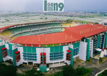 Indonesia, yang menjadi tuan rumah menyiapkan beberapa venue Stadion, salah satunya Stadion Gelora Bung Tomo yang terletak di Jawa Timur.