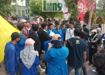 Mahasiswa probolinggo demo. (Ist)