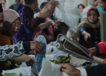 NYEWU: Muslim Tengger punya tradisi unik yang digelar sesaat sebelum acara besar, seperti khitanan atau pernikahan berlangsung, yakni Tradisi ‘Nyewu’. (foto: Laksono)