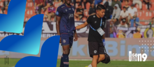 Gaes !!! Charles Lokolingoy Berpeluang Main Lawan Persija Setelah Sembuh dari Cedera