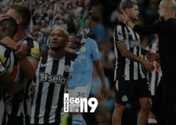 Babak 16 besar Piala Liga Inggris, kejutan terjadi saat tim kuda hitam Newcastle United menyingkirkan Manchester City.