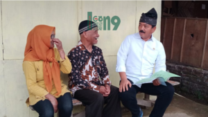 Gaes !!! 30 Warga Sumber Brantas Terima Sertifikat Redistribusi dari Kementerian ATR/BPN