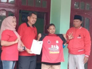 Gaes !!! H.Sugianto Caleg PDI-P Gelar Canvassing, Kenalkan Program KTP Sakti Ganjar Mahfud