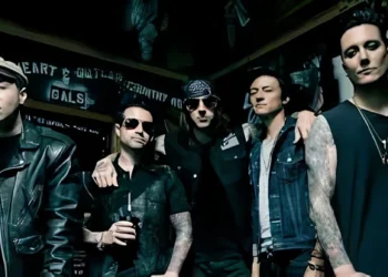 Ft: Avenged Sevenfold Band