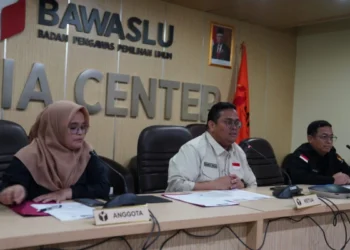 Konferensi Pers terkait masalah pemungutan suara dan penghitungan suara Pemilu 14 Februari 2024 di Media Center Bawaslu, Jakarta, Kamis 15-2-2024, Laman Website Resmi Bawaslu