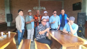 Gaes !!! Wah ini Baru Seru, Isi Valentine dengan Lomba Merangkai Mawar!