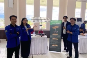 Gaes !!! Mahasiswa UMM Sulap Limbah Kaset CD Jadi Panel Surya!