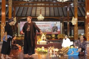 Gaes !!! Pewarisan Tradisi Lisan Jemblung Jawa Timur