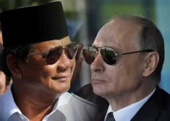 Ft. Foto Presiden Putin dan Prabowo