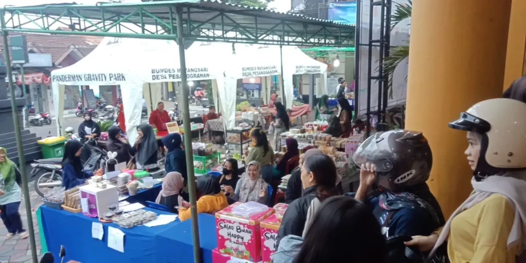 Pasar Ramadhan Desa Pesanggrahan