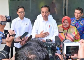 FT : Presiden Jokowi menyatakan apresiasinya terhadap KPU dan Bawaslu atas proses rekapitulasi dan penghitungan suara Pemilu 2024. (Foto : BPMI Setpres/Muchlis Jr)/ Laman Publikasi  Presiden RI