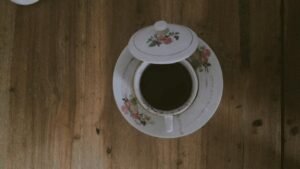 Gaes !!! Suka Minum Kopi? Kenali Manfaat, Risiko, dan Cara Konsumsinya!