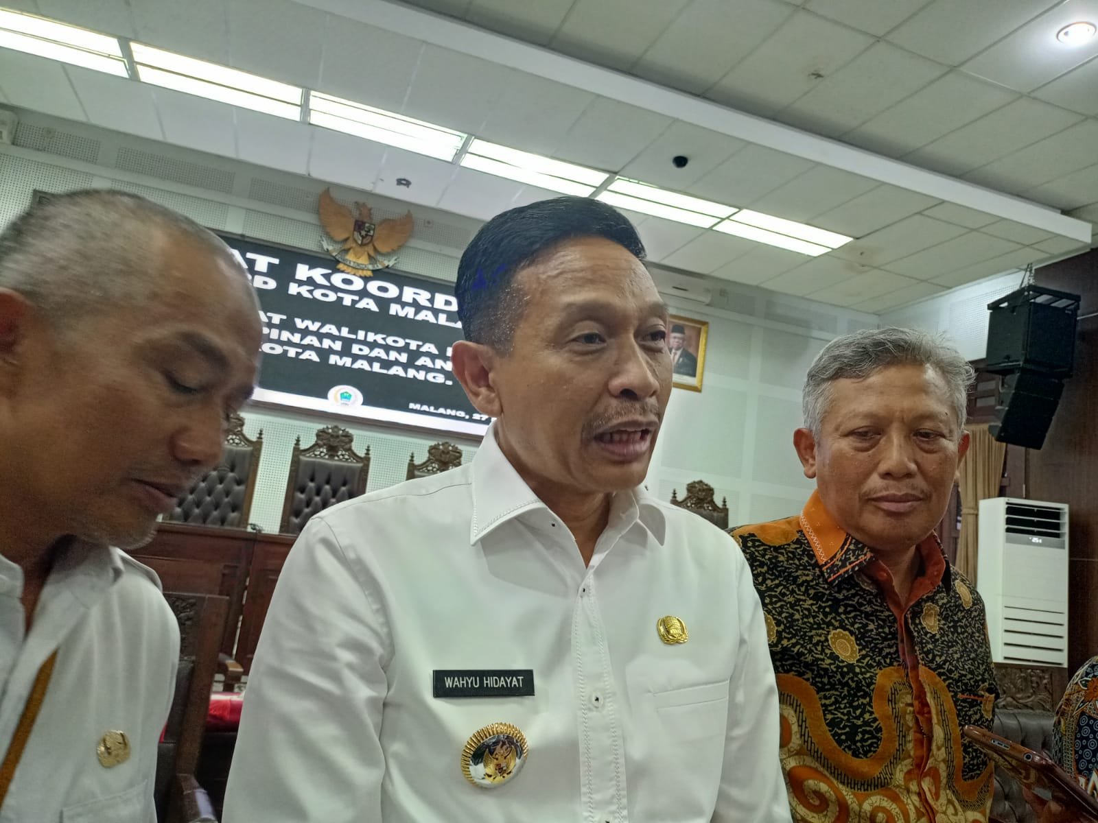 Pj Wali Kota Malang, Wahyu Hidayat. Meninjau Harga Komoditi