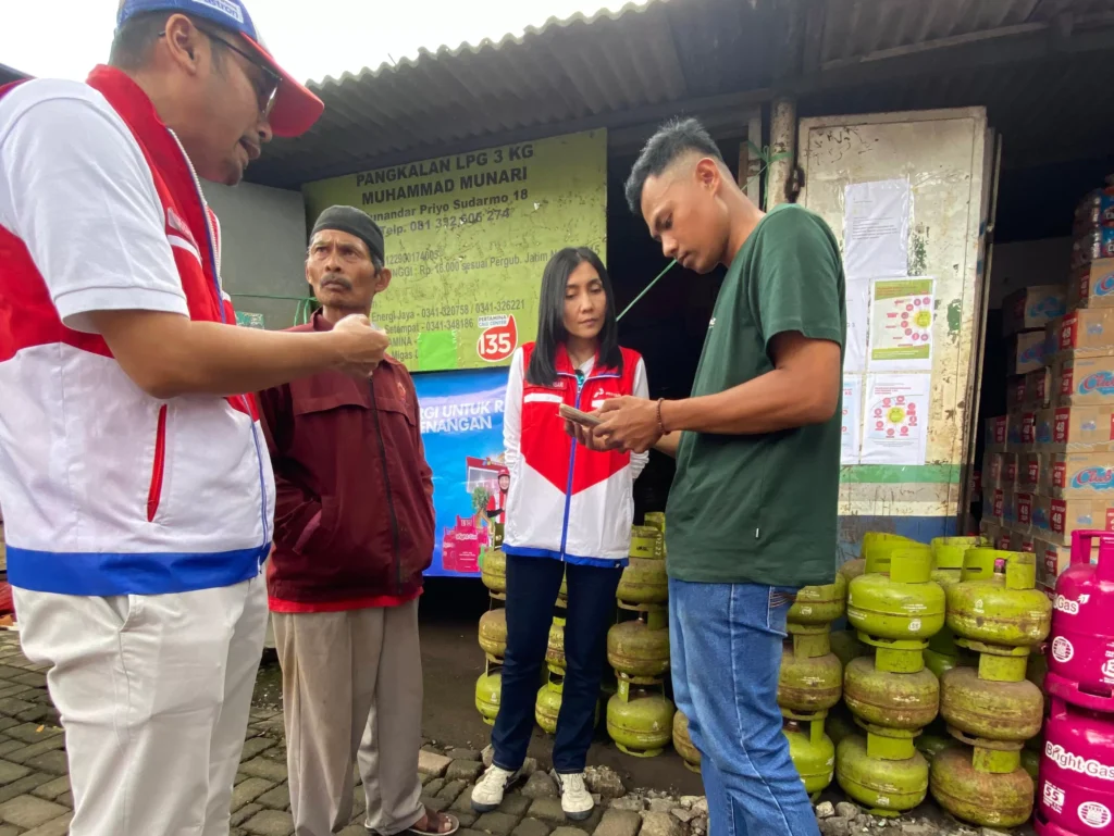 Ft : Pertamina Tambah 14 Juta Tabung Gas lpg Ukuran 3 KG Penuhi Kebutuhan Selama Ramadan