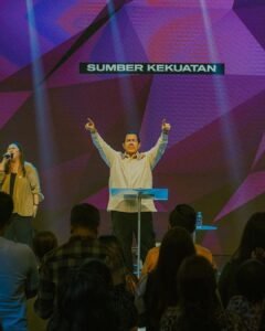 Gaes !!! Kontroversi Pendeta Gilbert Lumoindong