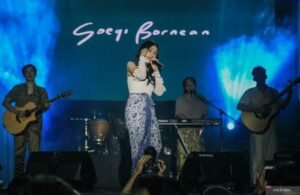 Gaes !!! Lagu Saturnus Soegi Bornean