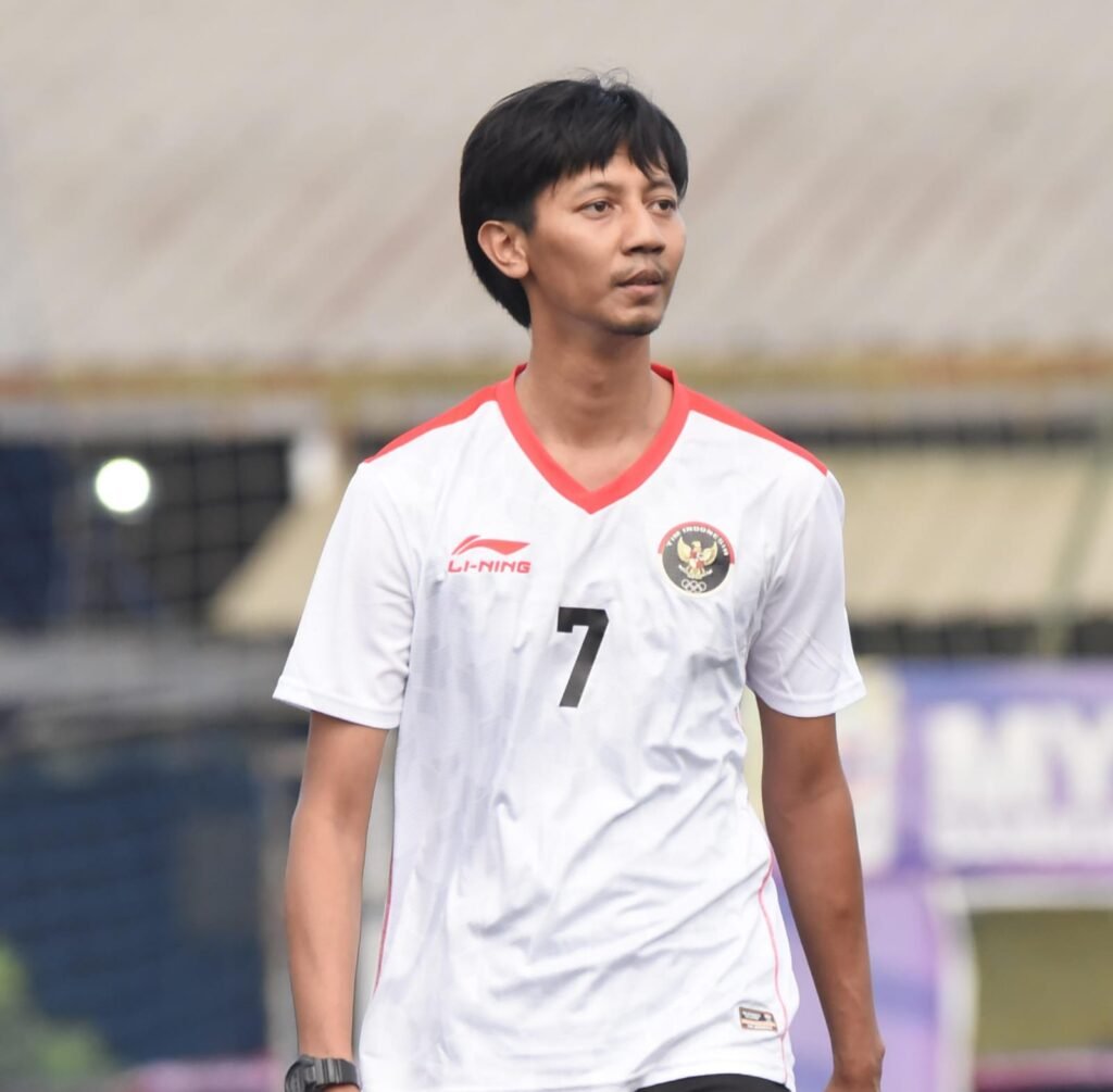 Gaes !!! Strategi Shin Tae Yong Hadapi Negara Sendiri?