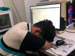 Gaes !!! Pentingnya Istirahat Dari Gadget