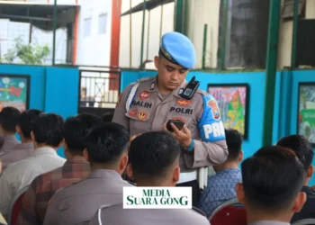 Cegah Judol, Polres Malang Periksa Ponsel Anggota (Media Suaragong)