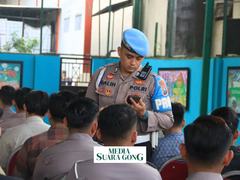 Cegah Judol, Polres Malang Periksa Ponsel Anggota (Media Suaragong)